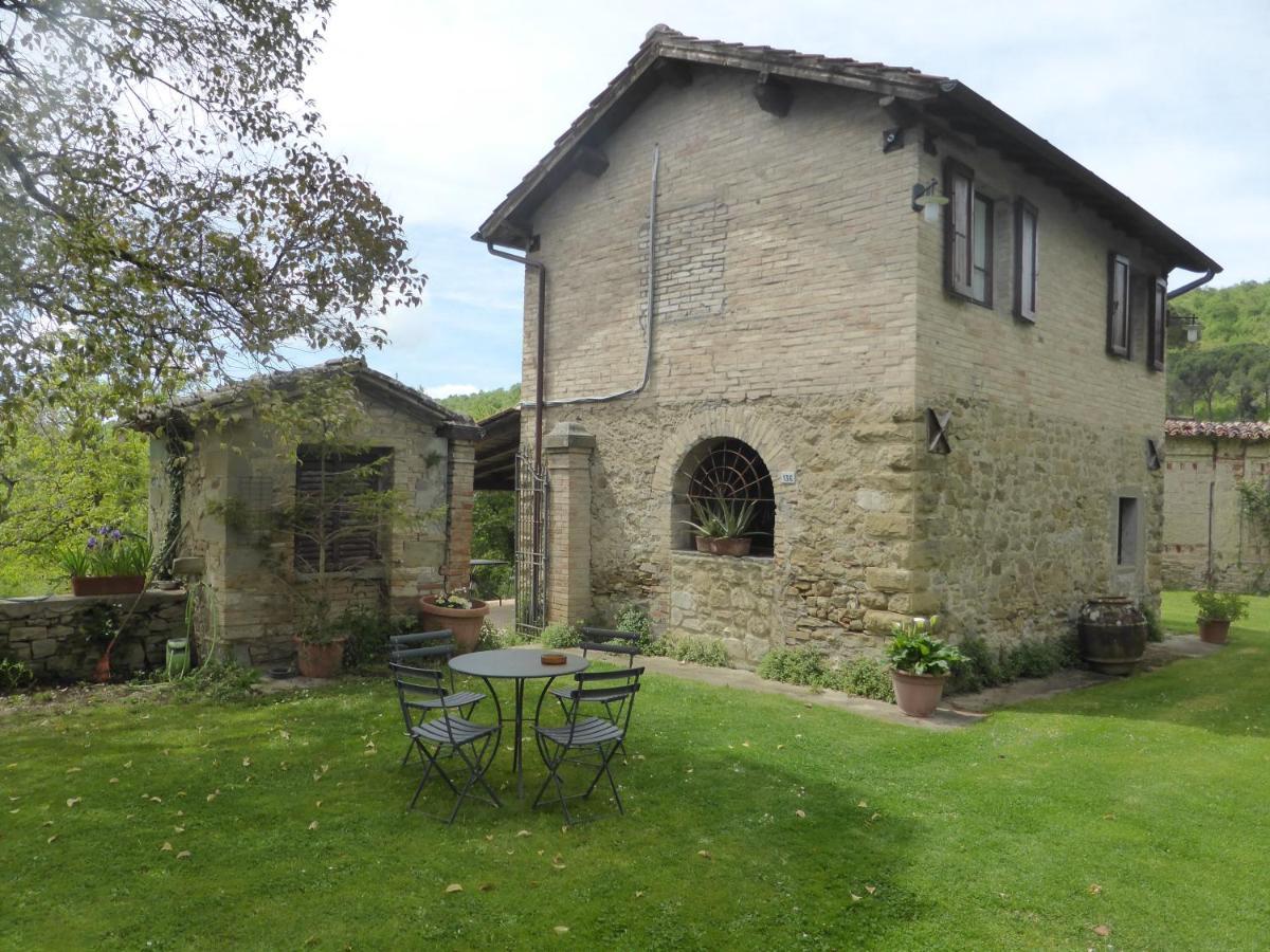 Country House La Casa Paterna Monte Santa Maria Tiberina Exterior foto