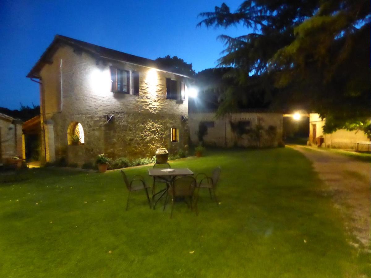 Country House La Casa Paterna Monte Santa Maria Tiberina Exterior foto