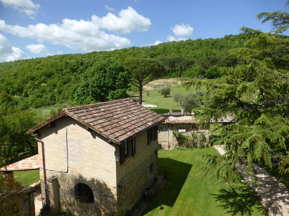 Country House La Casa Paterna Monte Santa Maria Tiberina Exterior foto