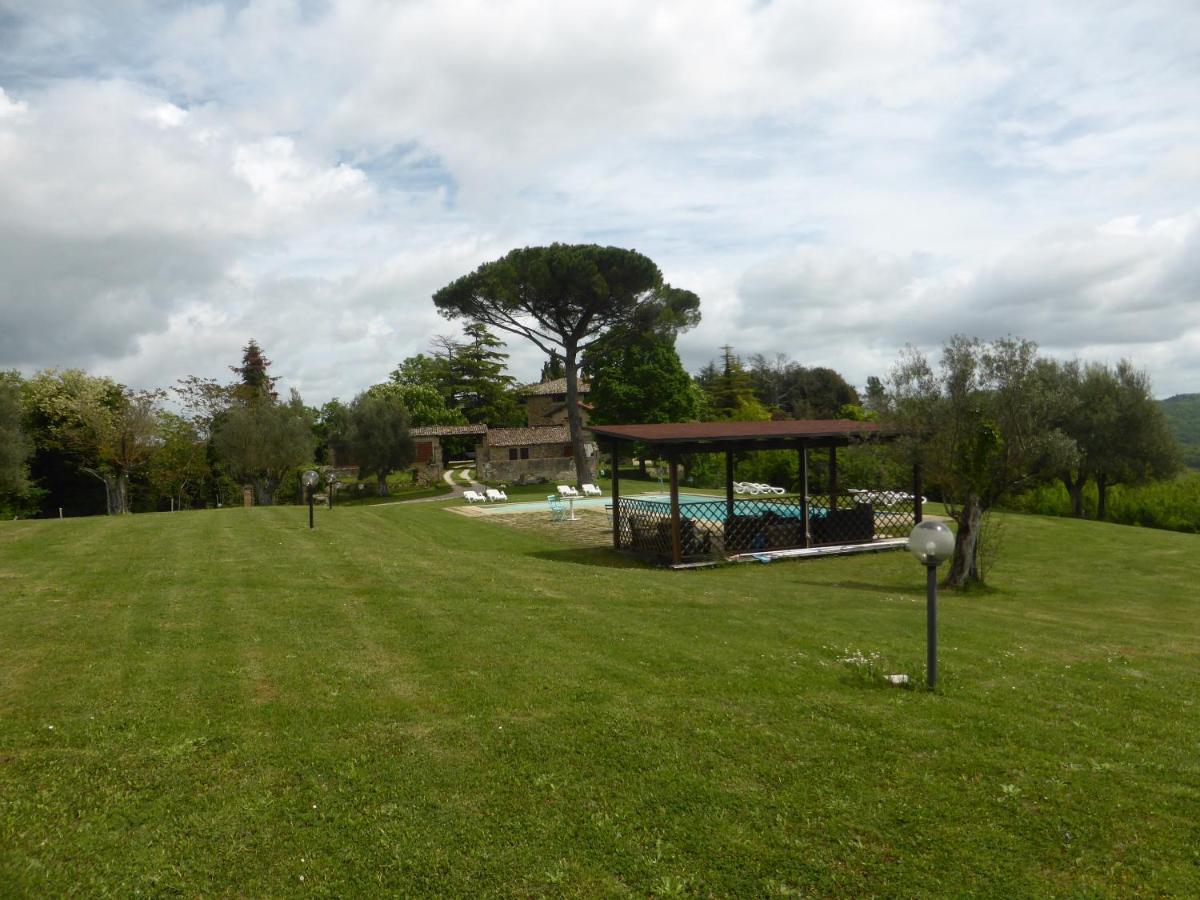 Country House La Casa Paterna Monte Santa Maria Tiberina Exterior foto