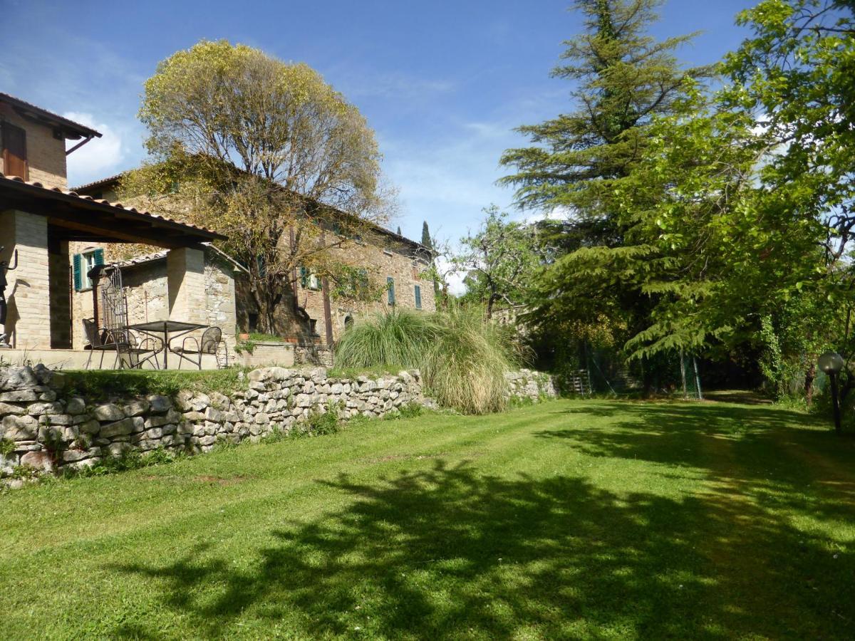 Country House La Casa Paterna Monte Santa Maria Tiberina Exterior foto