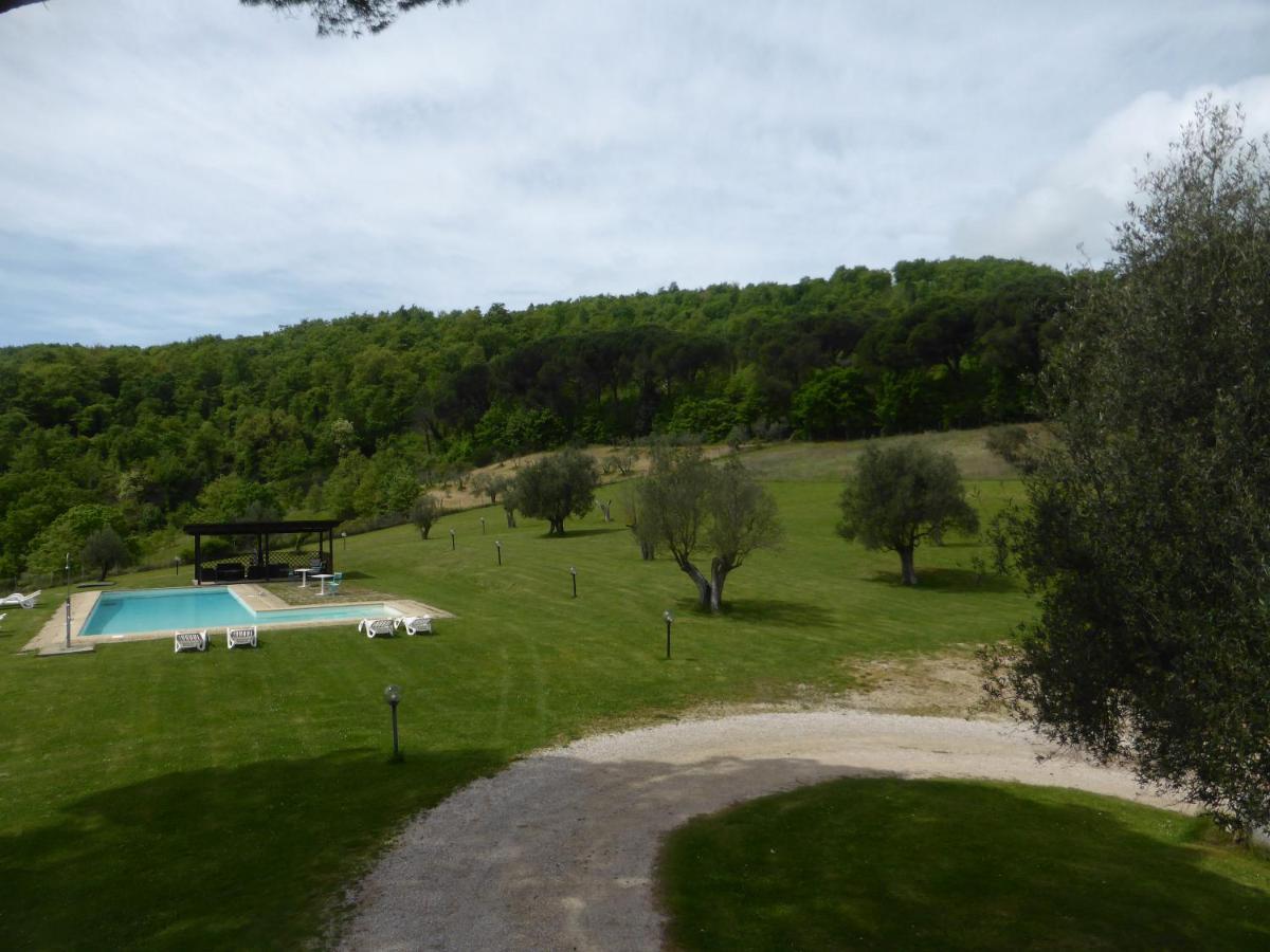 Country House La Casa Paterna Monte Santa Maria Tiberina Exterior foto